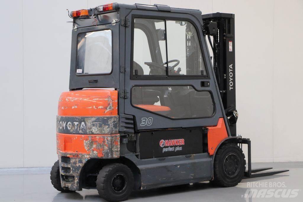 Toyota 7FBMF30 Электропогрузчики