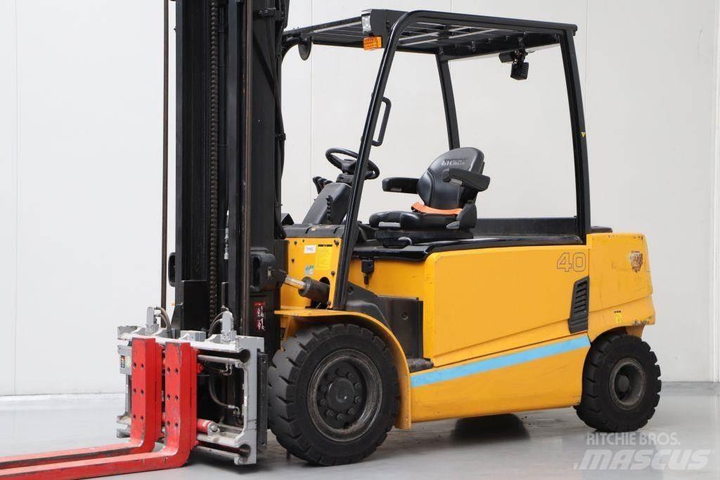 UniCarriers 40B-9 Электропогрузчики