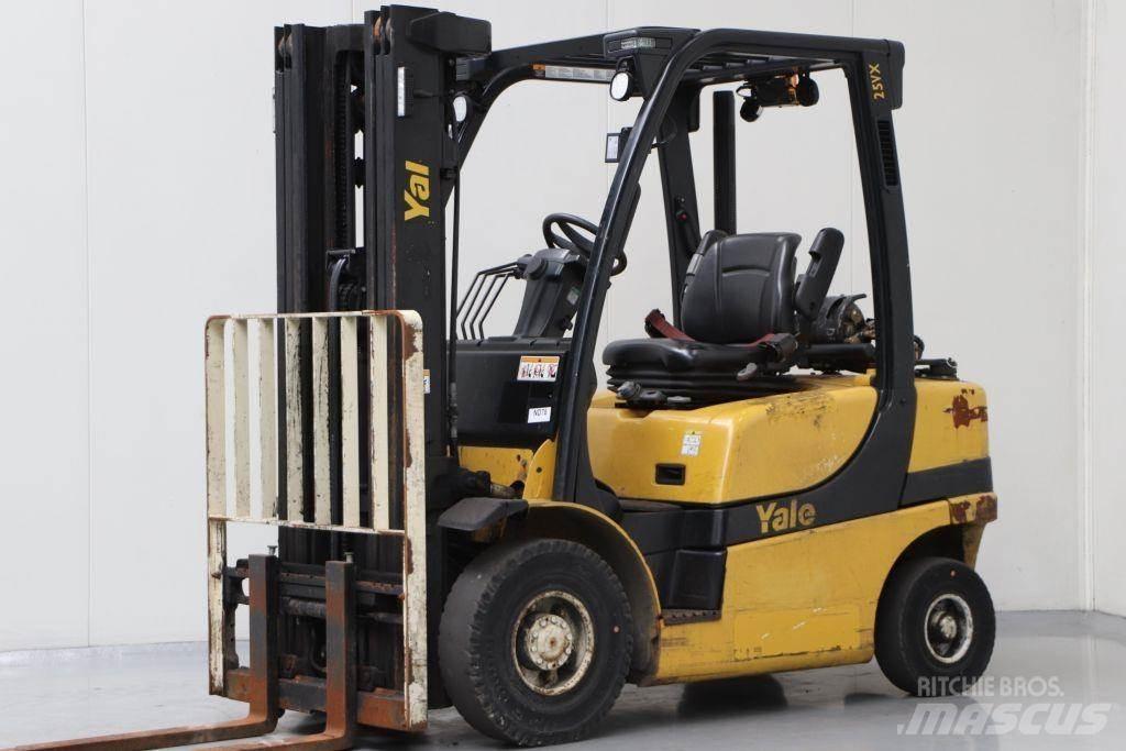 Yale GLP25VX Газовые погрузчики