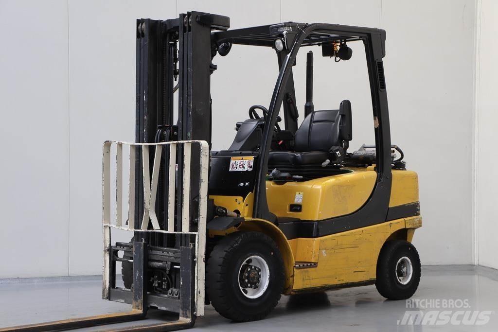 Yale GLP25VX Газовые погрузчики