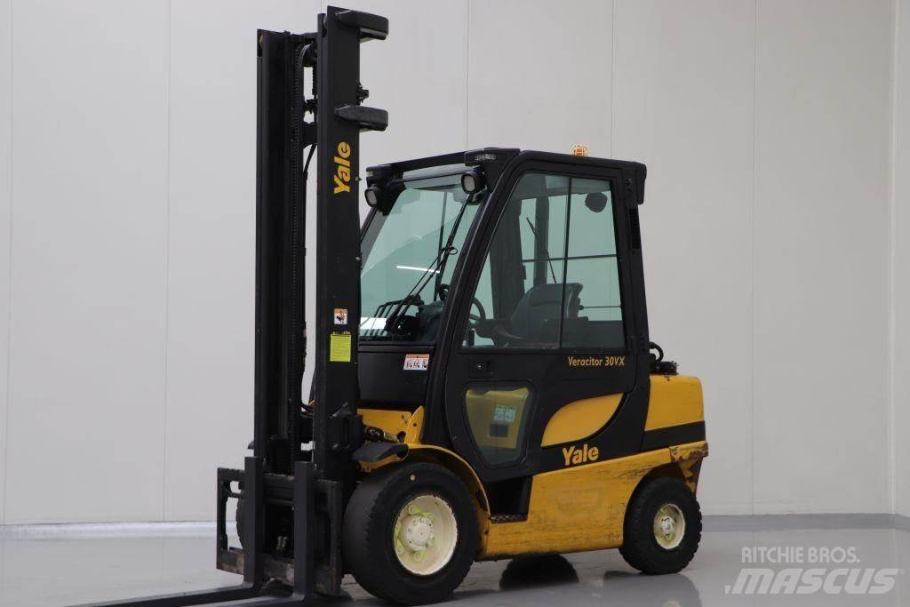 Yale GLP30VX Газовые погрузчики