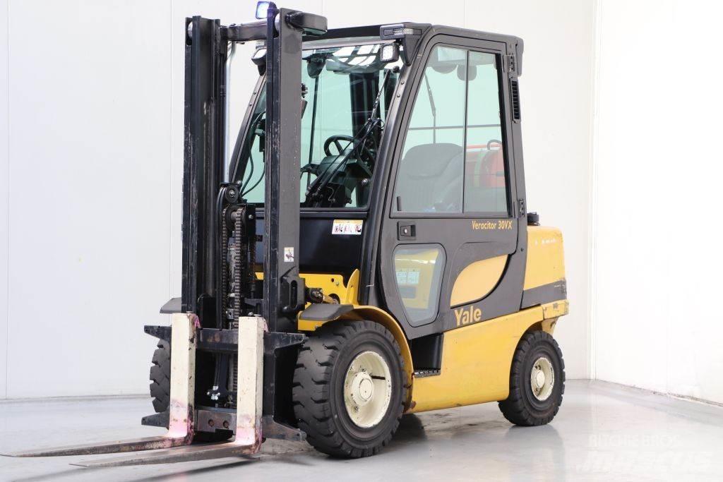 Yale GLP30VX Газовые погрузчики