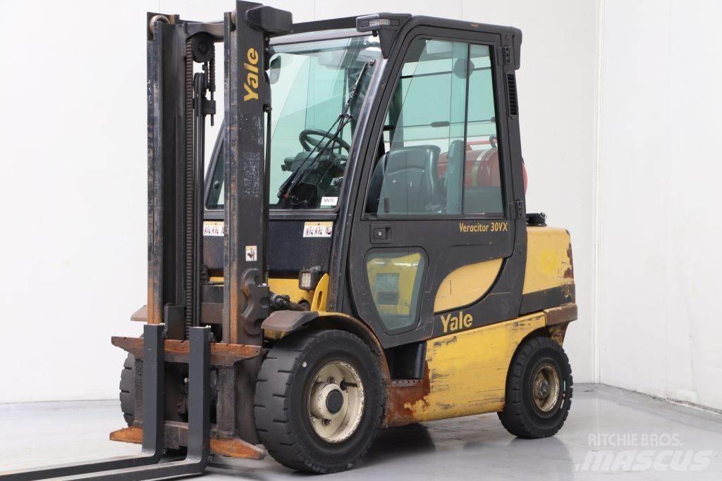 Yale GLP30VX Газовые погрузчики