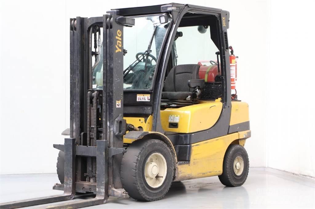 Yale GLP30VX Газовые погрузчики