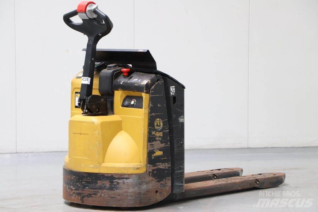 Yale MP16 Ручные электрические тележки