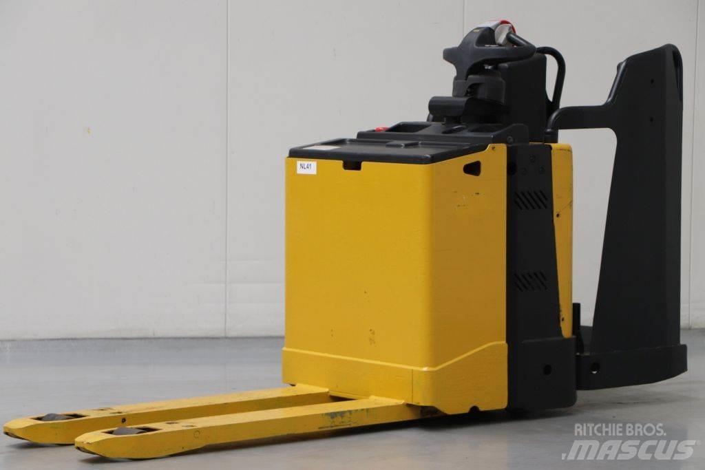 Yale MP20X Ручные электрические тележки