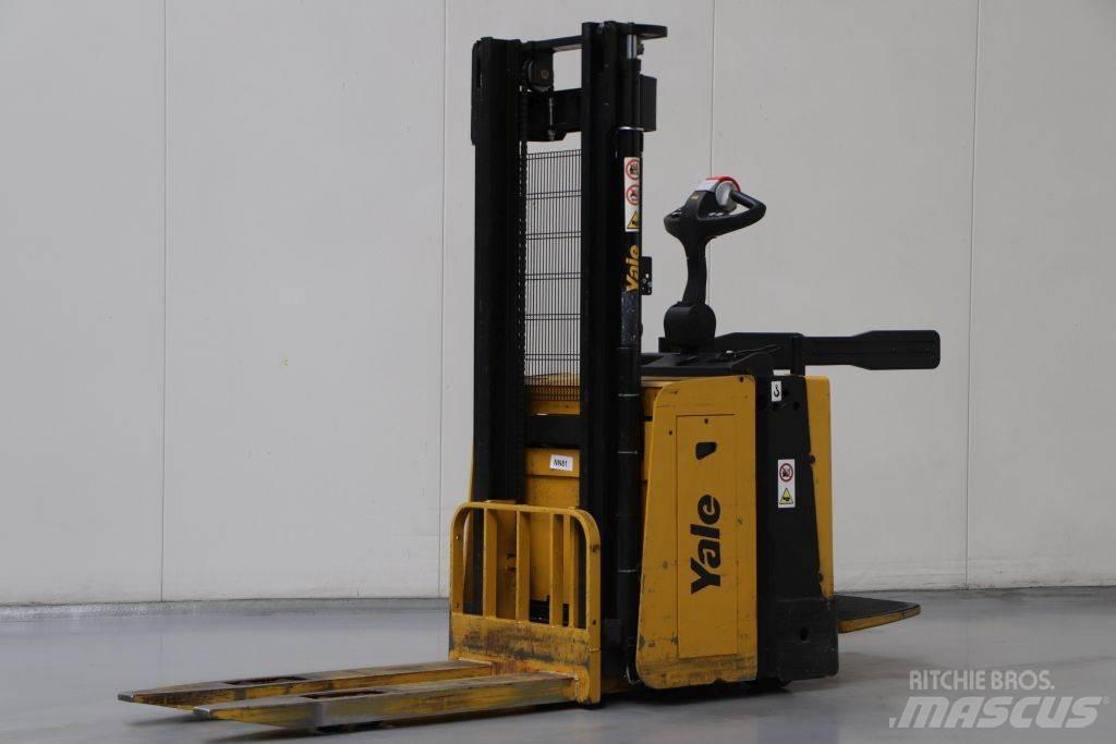 Yale MS12X Ручные штабелёры с электроподъёмом