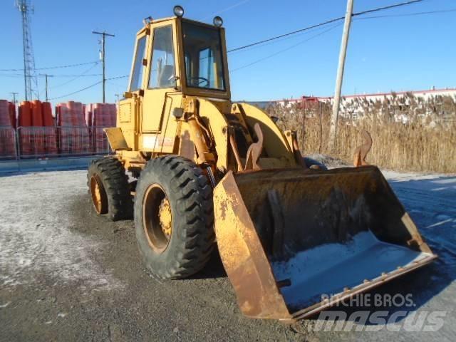 CAT 920 Фронтальные погрузчики