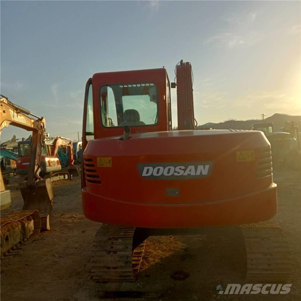 Doosan DH 70 Гусеничные экскаваторы
