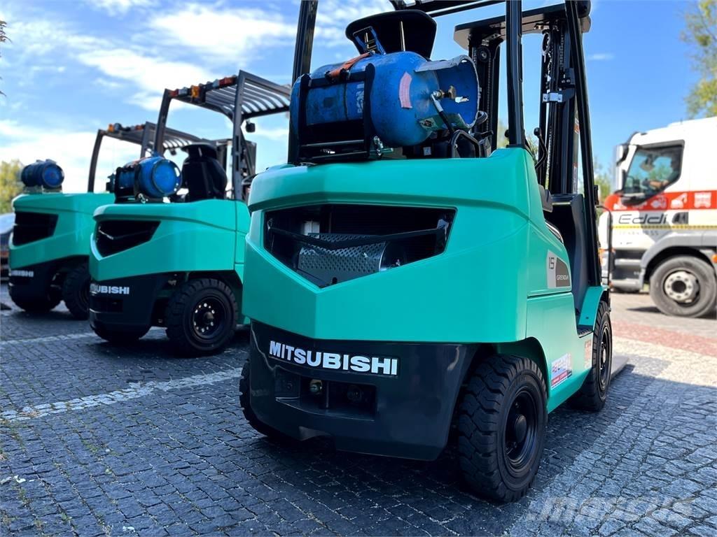 Mitsubishi FG30N Газовые погрузчики