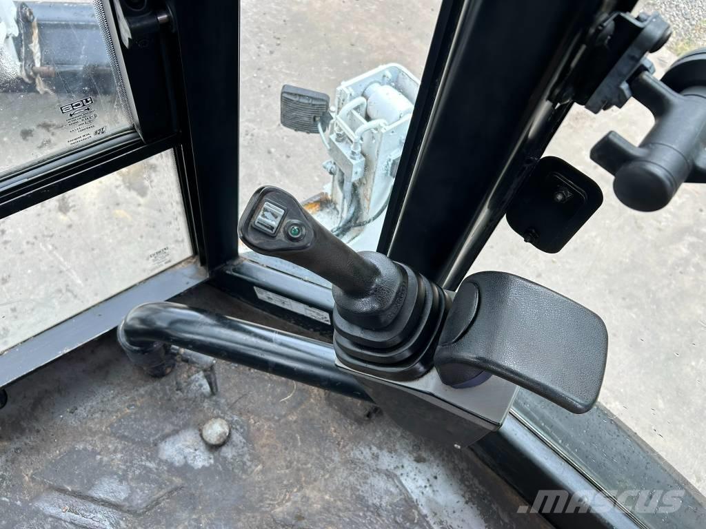 JCB 3 CX Экскаваторы-погрузчики