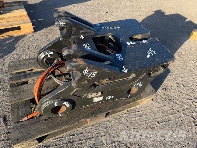 Volvo QUICK COUPLERS Квик-каплеры
