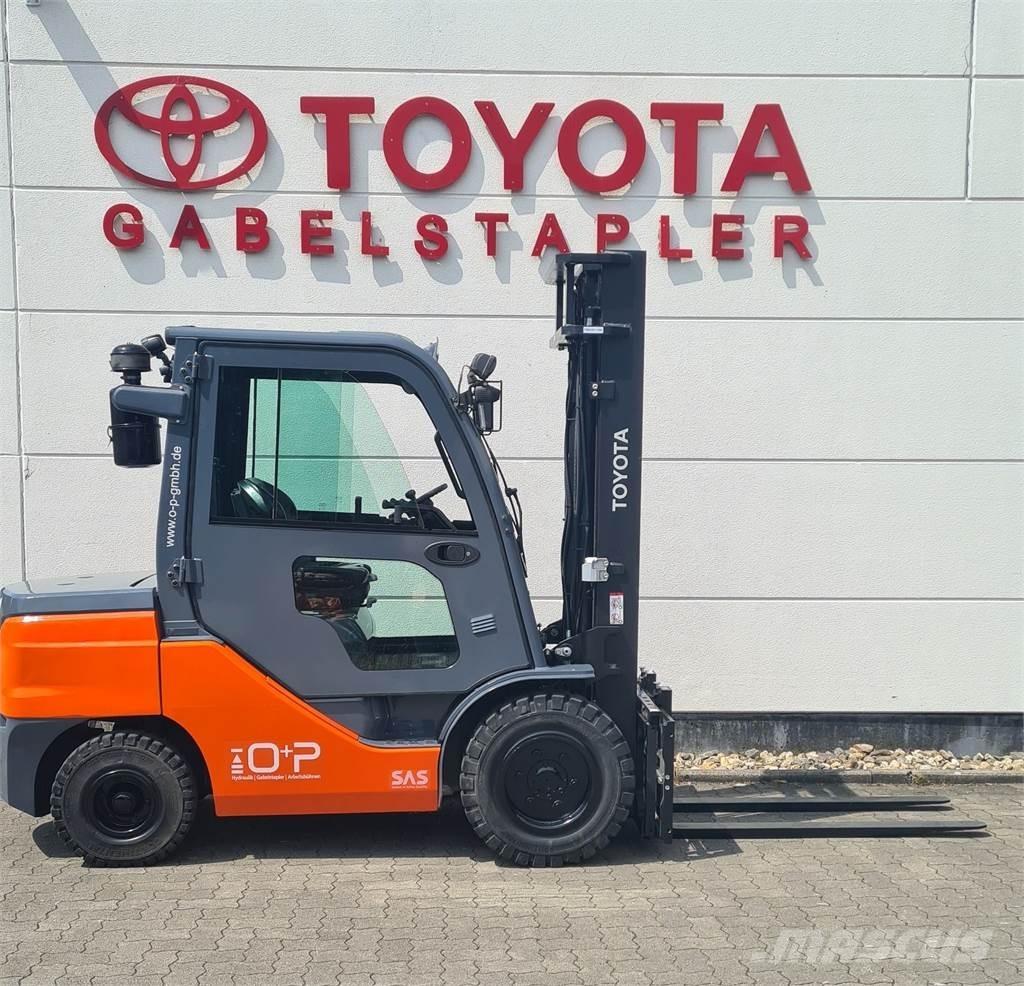 Toyota 52-8FDJF35 Дизельные погрузчики