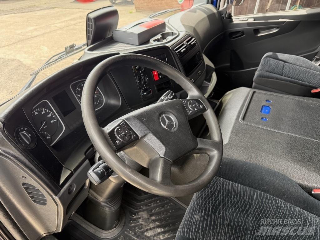 Mercedes-Benz 1630L Грузовики-платформы/боковая разгрузка