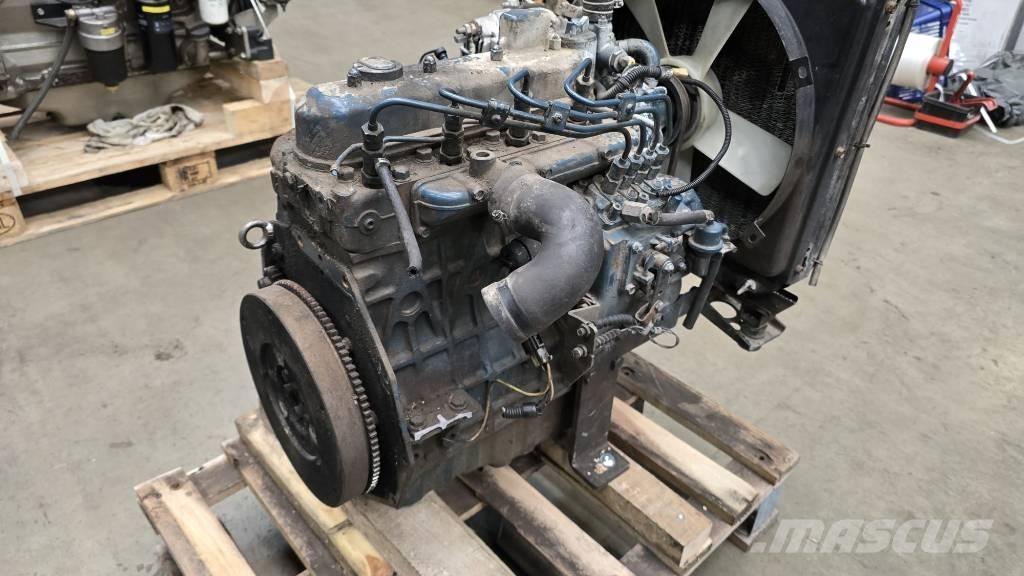 Kubota V1305-E Двигатели