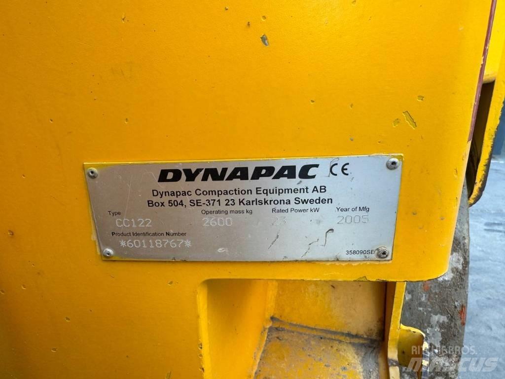 Dynapac CC 122 Уплотнители грунта