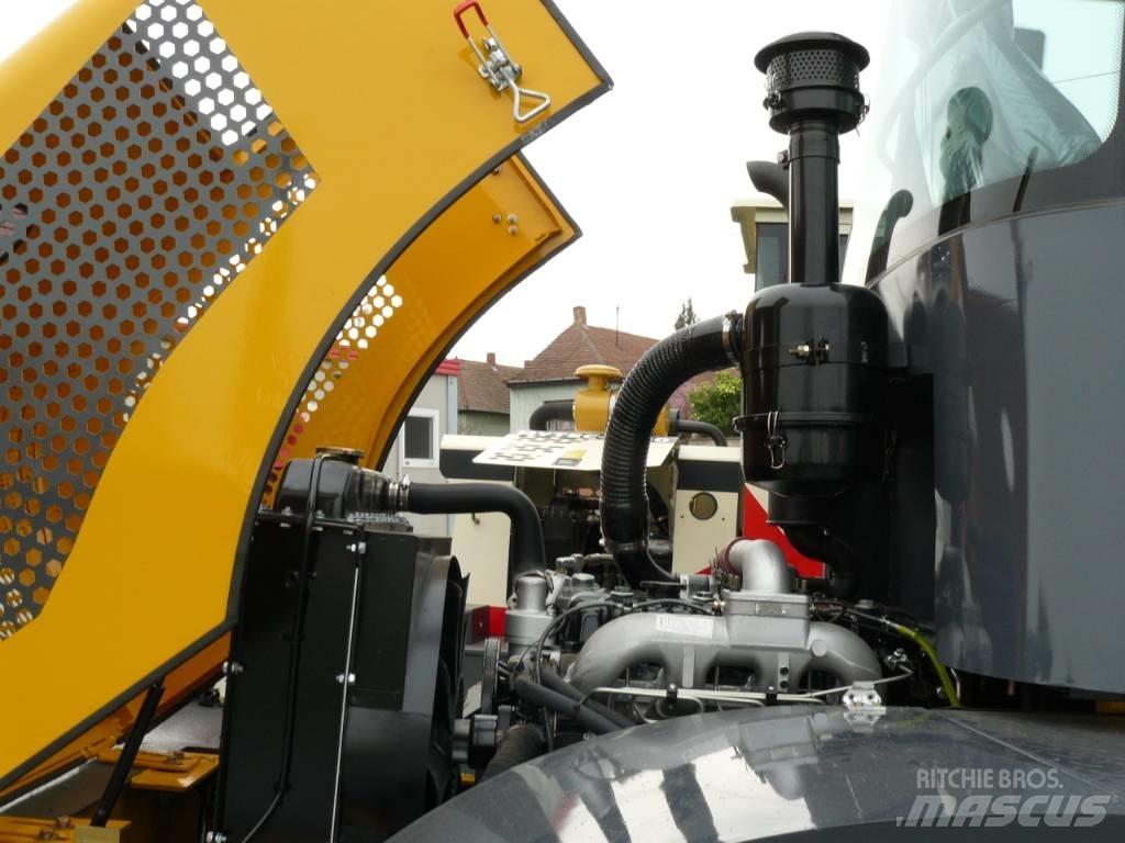 Hytec ZL25 Фронтальные погрузчики