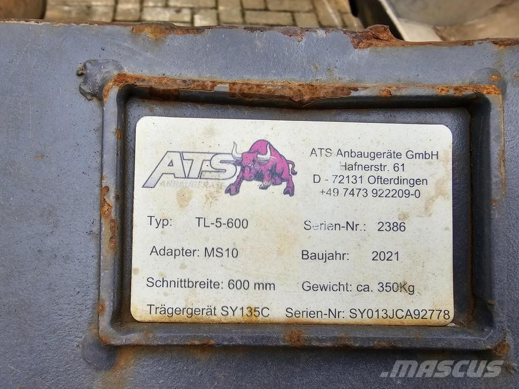 Sany SY135C Гусеничные экскаваторы