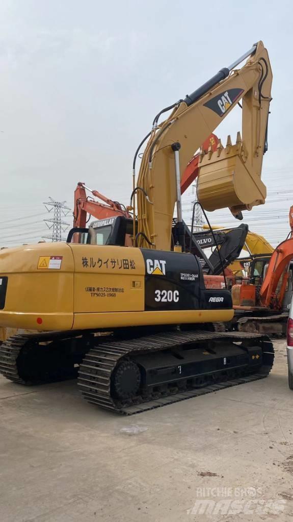 CAT 320C Гусеничные экскаваторы