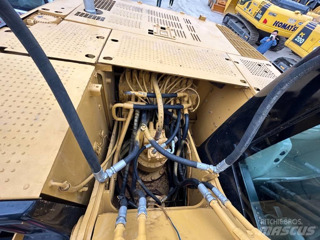 CAT 320C Гусеничные экскаваторы
