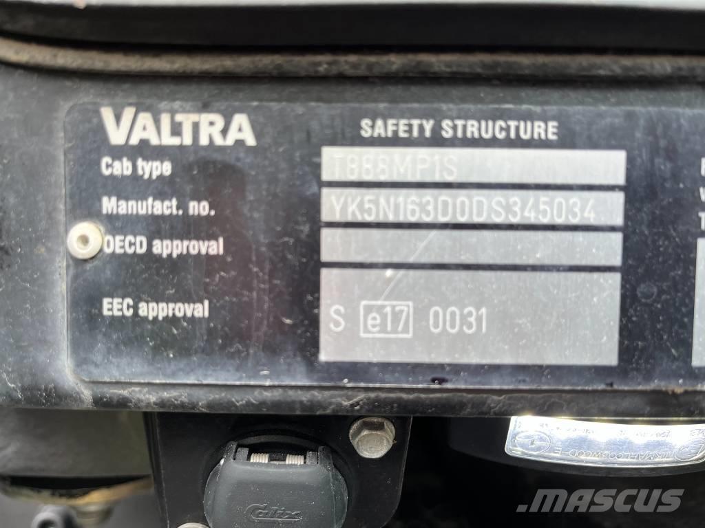 Valtra N163 D Трактора