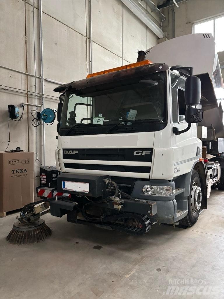 DAF CF 75 Вакуумные уборочные машины