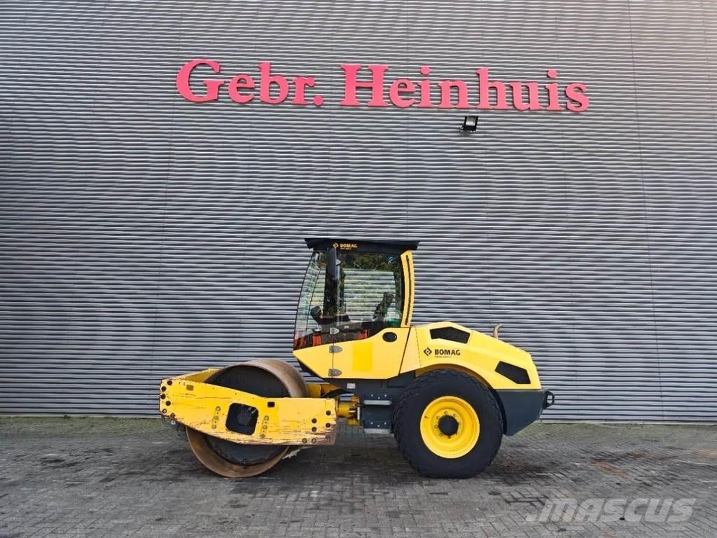 Bomag BW 177 D-5 Пневматические катки