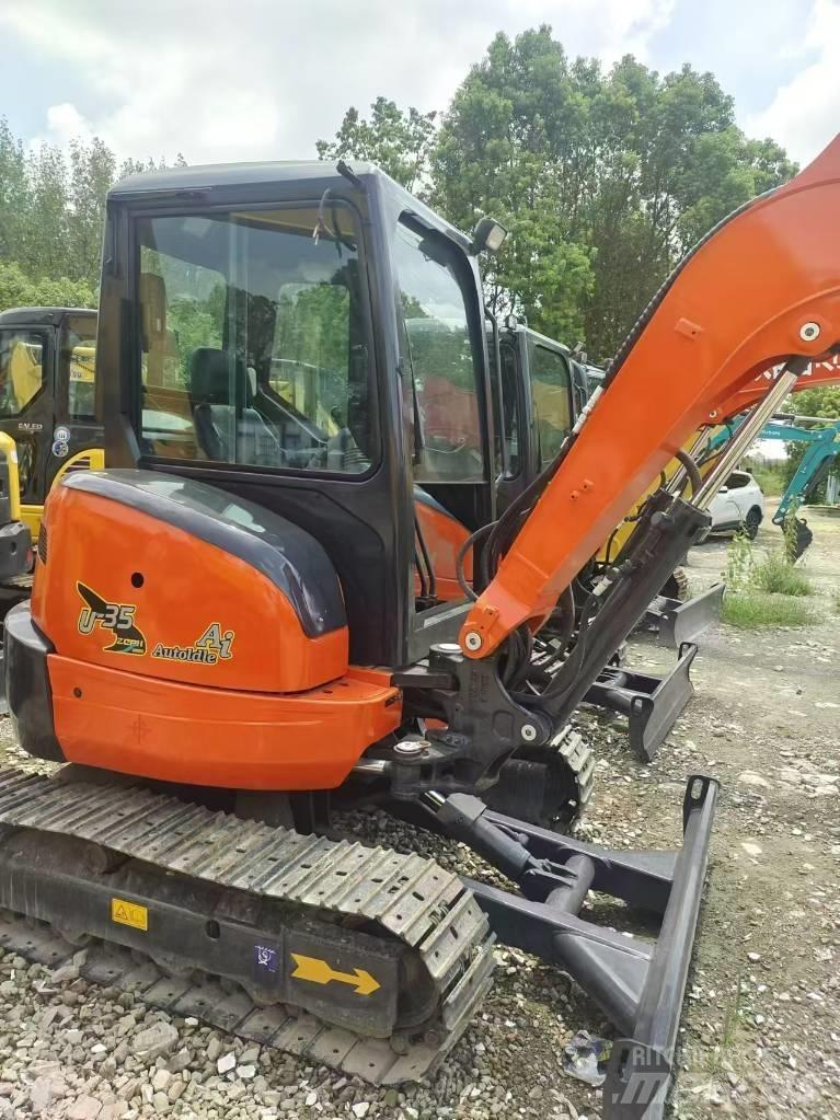 Kubota U 35 Мини-экскаваторы