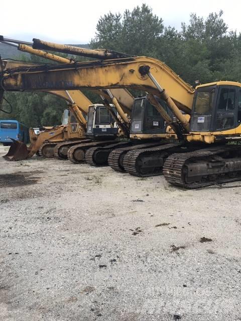 Komatsu 450 Гусеничные экскаваторы