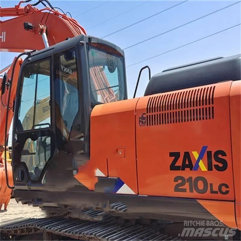 Hitachi ZX 210 Гусеничные экскаваторы
