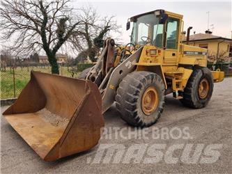 Volvo BM L120C Фронтальные погрузчики