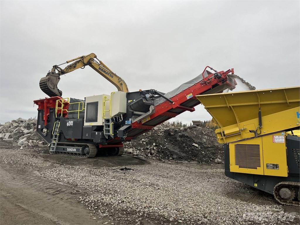 Sandvik QJ 241 Мобильные дробилки