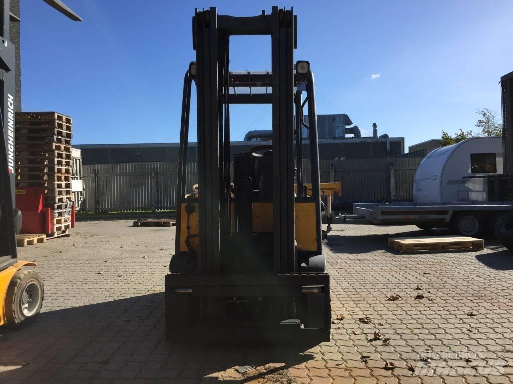 Jungheinrich EFG 216 Электропогрузчики
