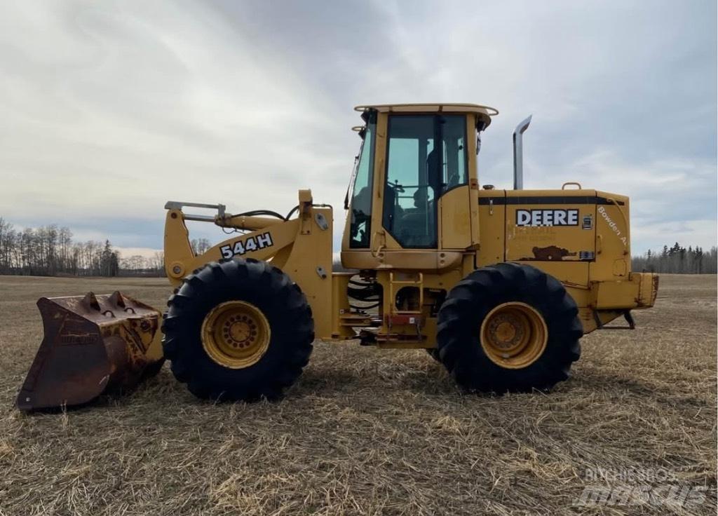 DEERE 544H Фронтальные погрузчики