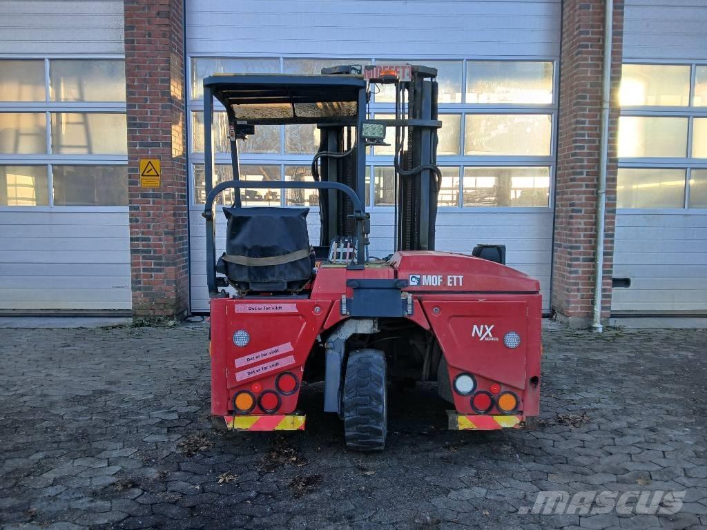 Moffett M4 25.3 NX Дизельные погрузчики