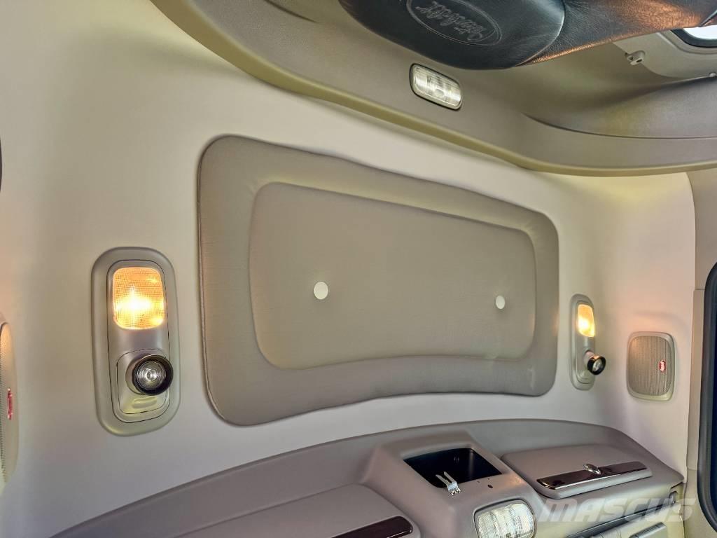 Peterbilt 389 Седельные тягачи