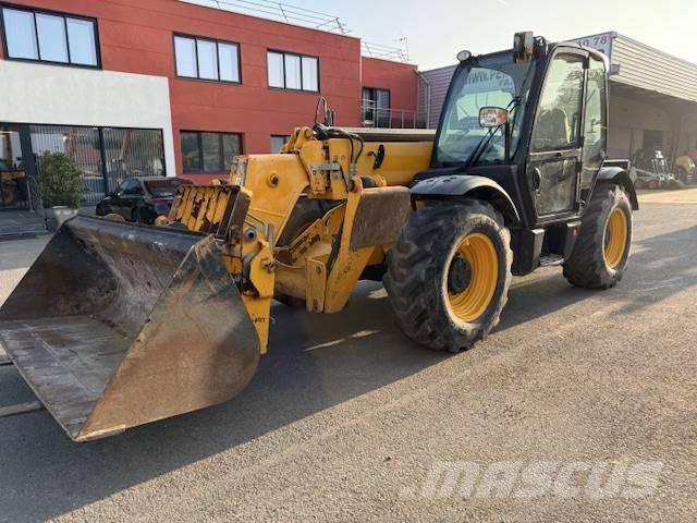 JCB 533-105 Телескопические погрузчики