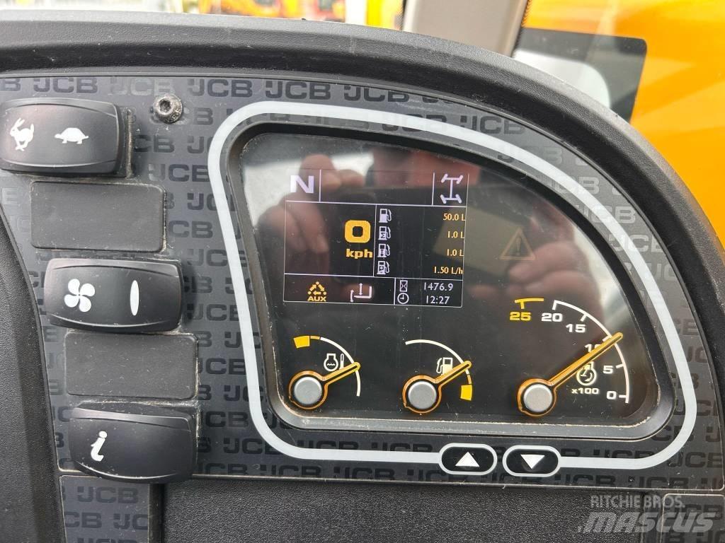 JCB 525-60 Телескопические погрузчики