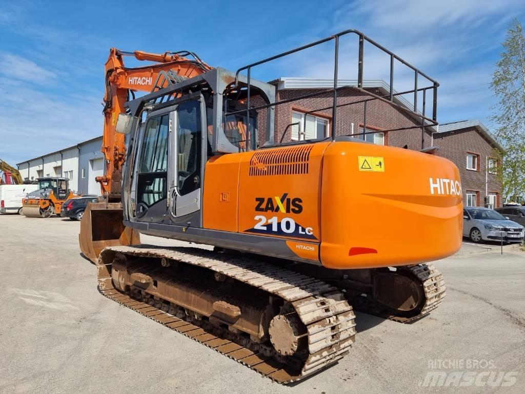 Hitachi ZX 210 LC-3 Гусеничные экскаваторы
