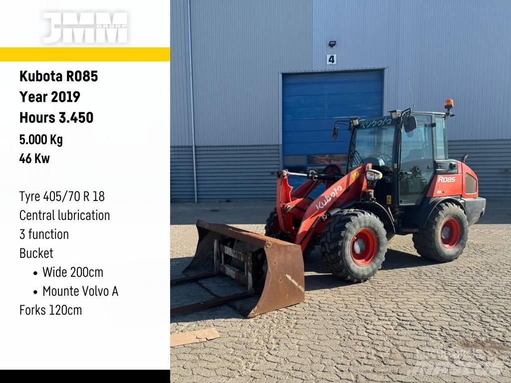 Kubota R085 Фронтальные погрузчики
