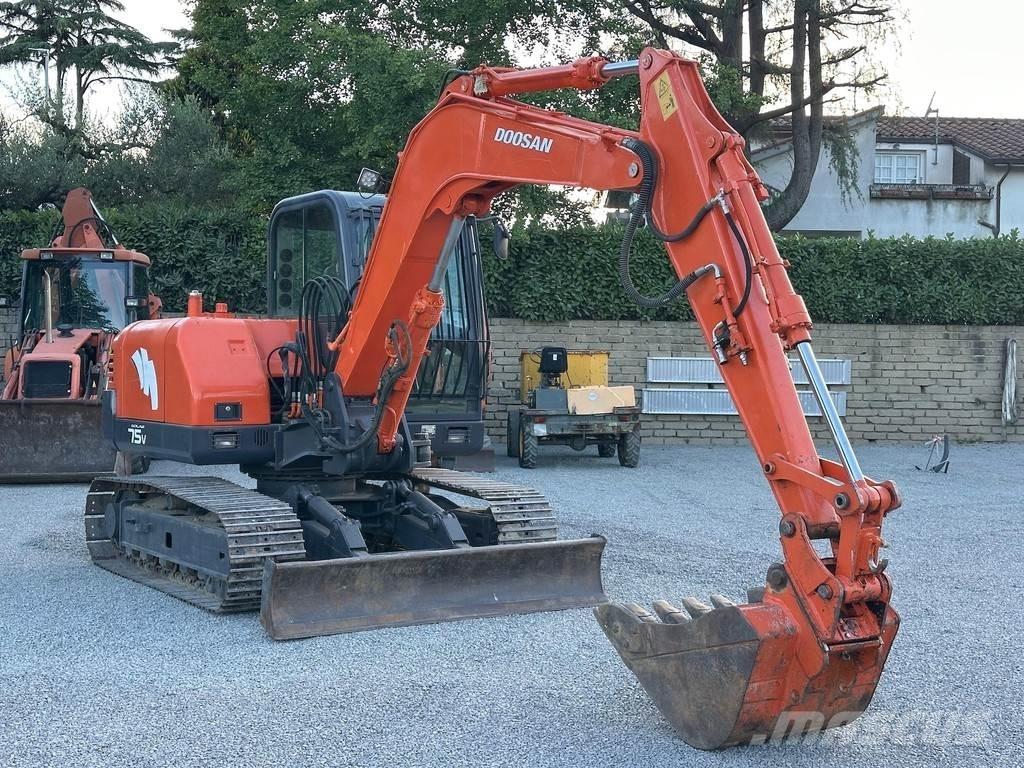 Doosan SOLAR 75V Малые экскаваторы 7т-12т