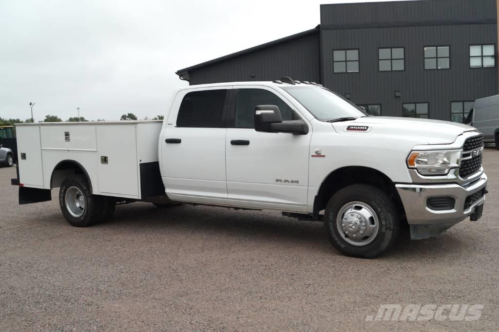 RAM 3500 SLT Бортовые фургоны