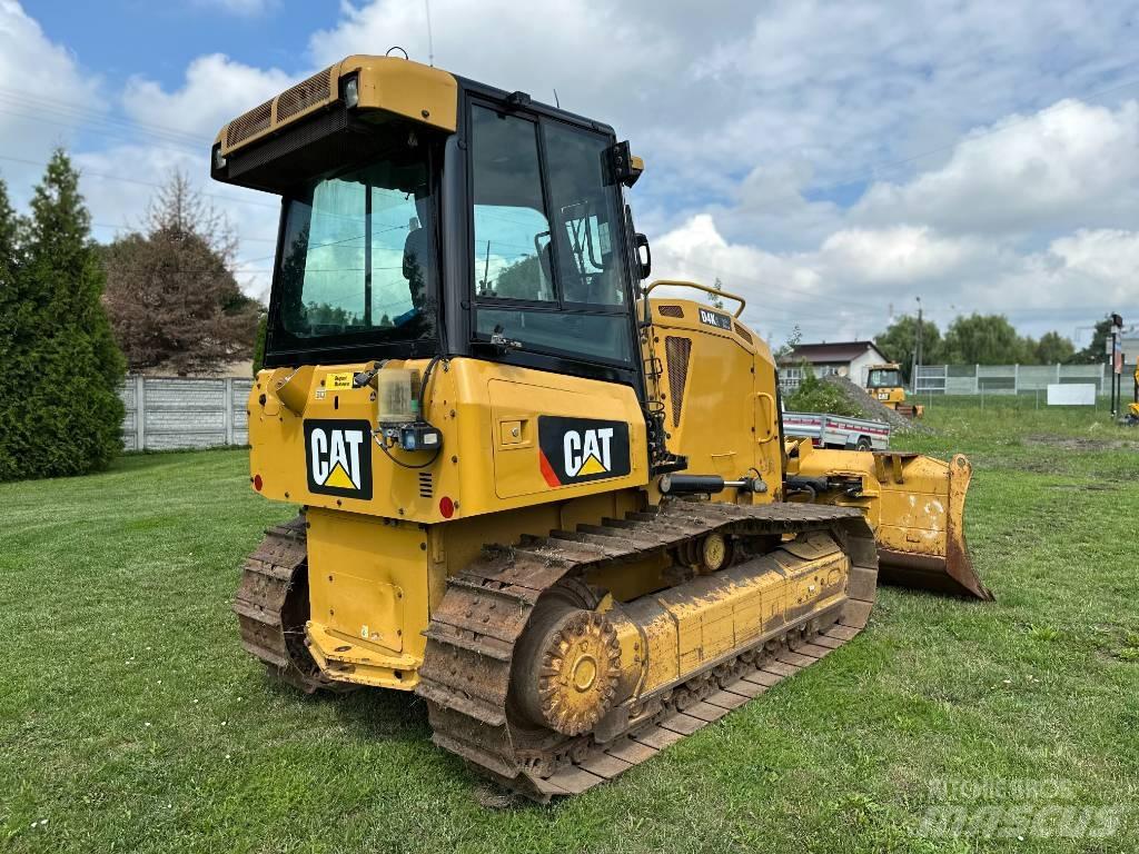 CAT D 4 K 2 XL Гусеничные бульдозеры