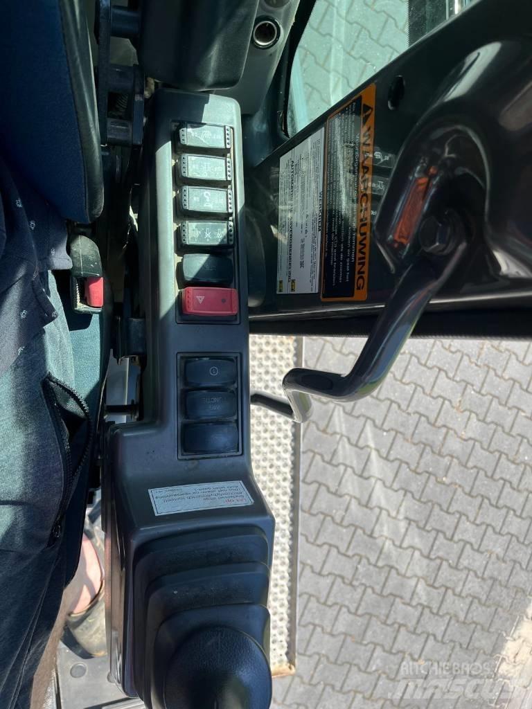 Hitachi ZX145W-3 Колёсные экскаваторы