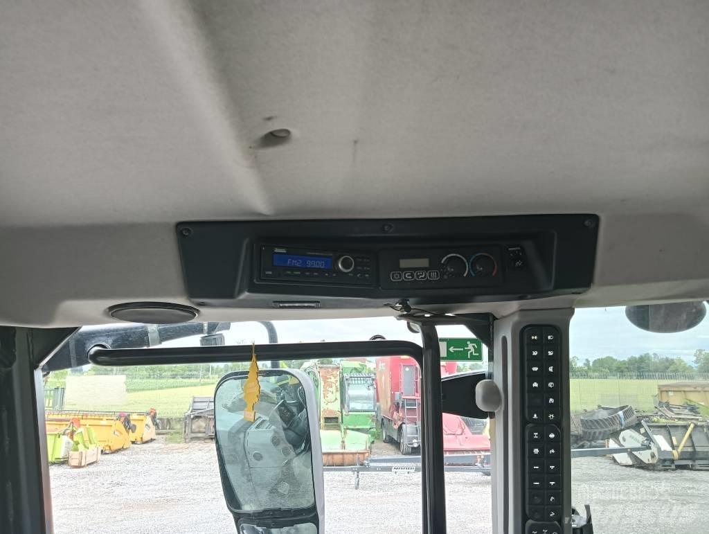 JCB Fastrac 4220 Трактора