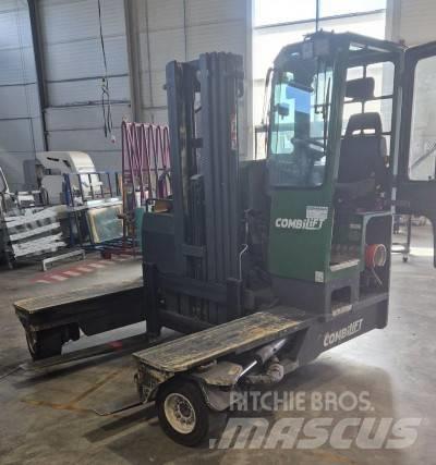 Combilift C 4000 L 4-x ходовые ричтраки