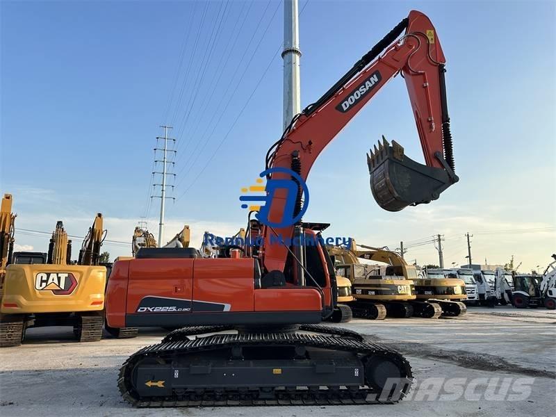 Doosan DX 225 LCA Гусеничные экскаваторы