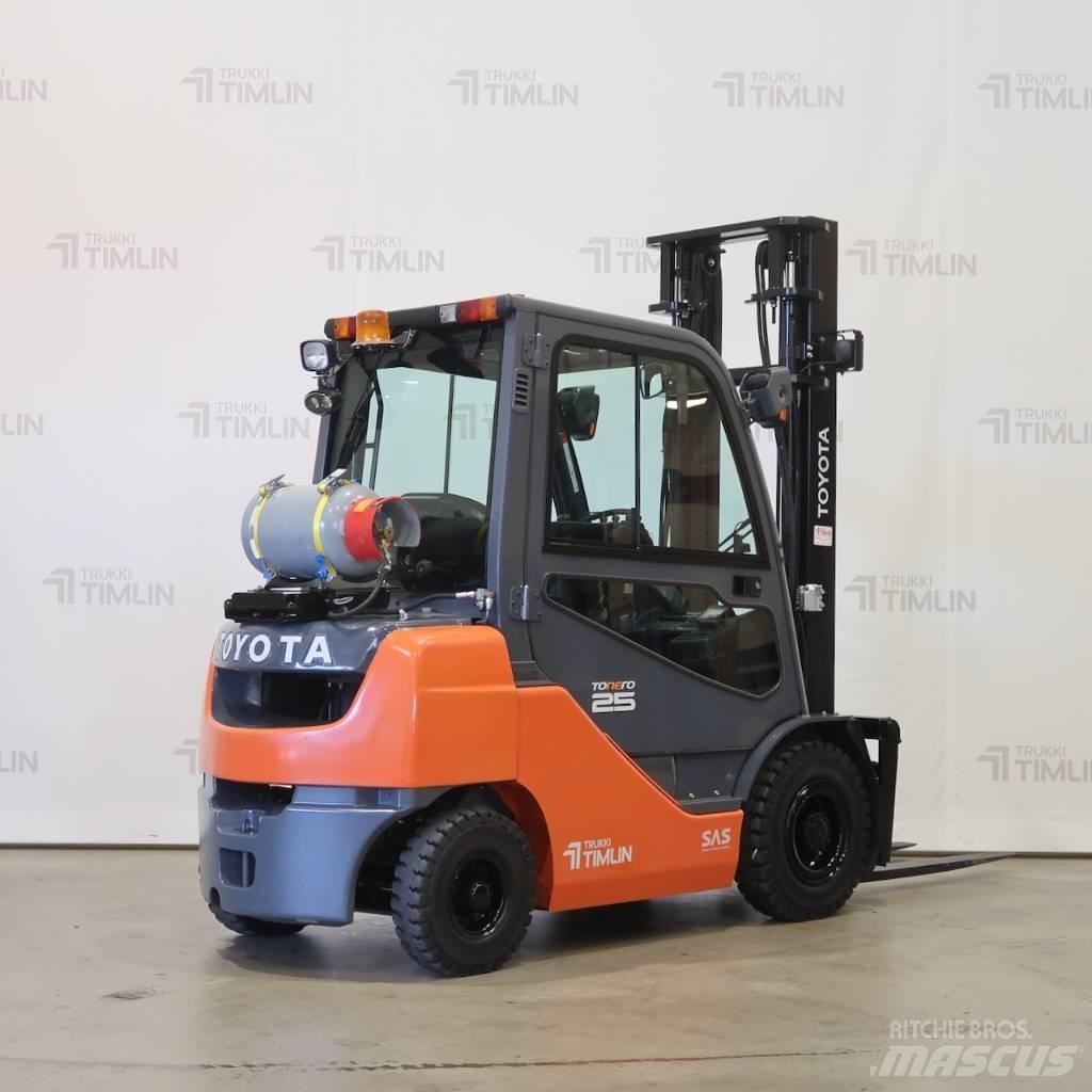 Toyota 02-8FGF25 Газовые погрузчики