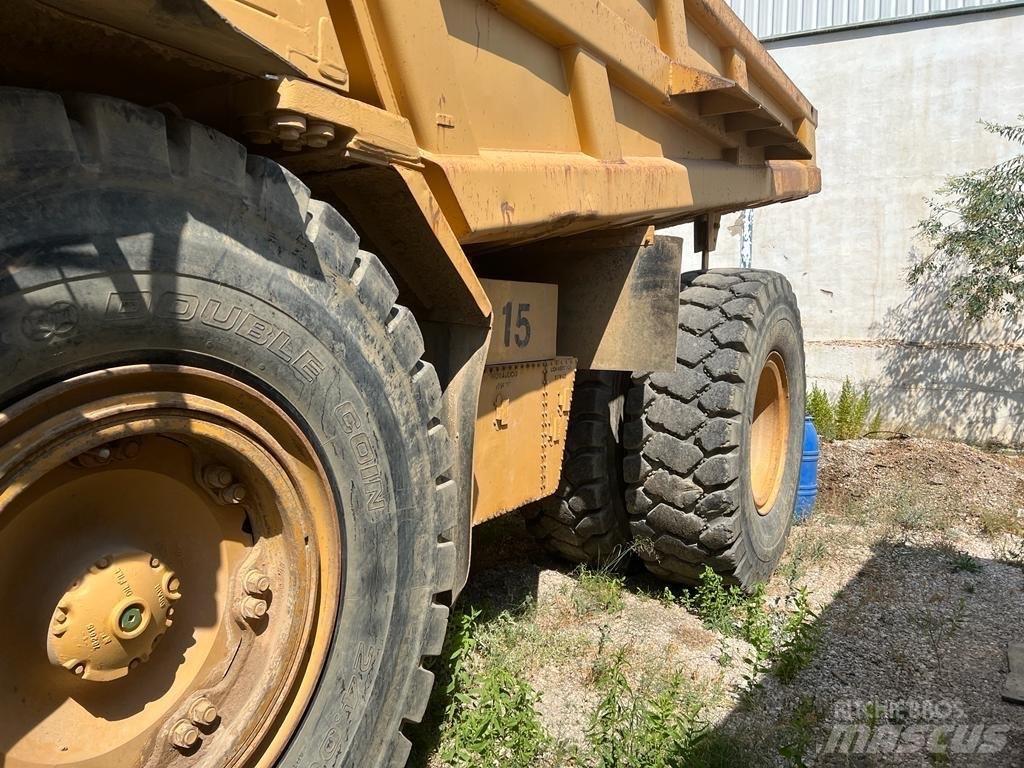 CAT 773 D Карьерные самосвалы