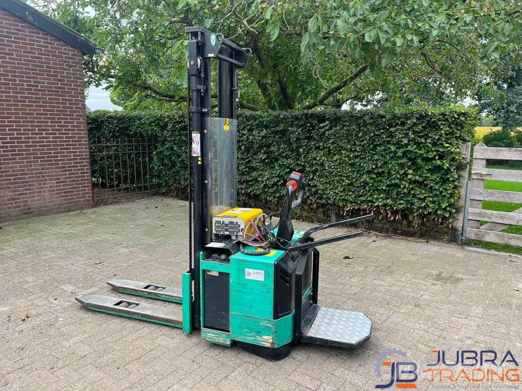 Mitsubishi SB12V Самоходные электрические тележки